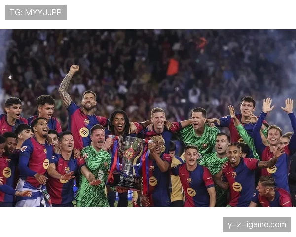 巴萨新防守体系解析:重塑后防线,全面提升球队表现与竞争力 巴萨新防守体系解析:重塑后防线,全面提升球队表现与竞争力