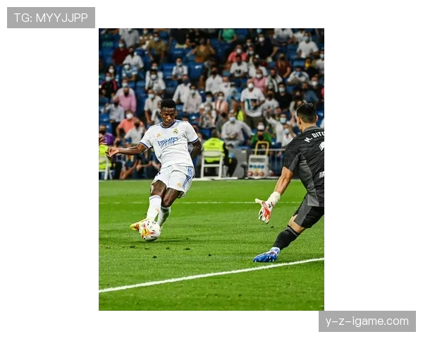 凯尔·沃克欧冠限制维尼修斯的战术解析