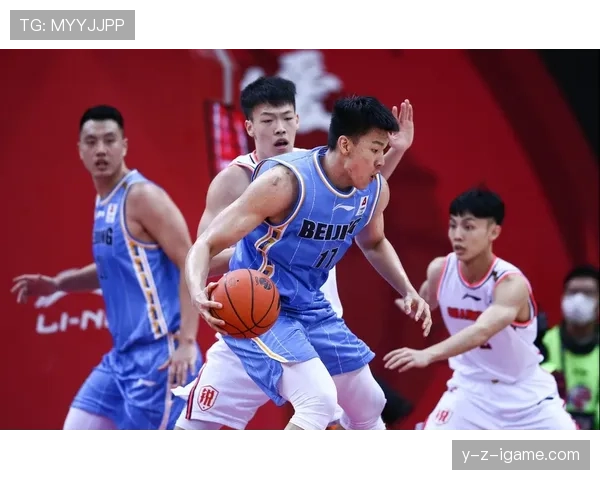 佩科维奇内线单打效率显著提升 助力球队篮板控制力增强